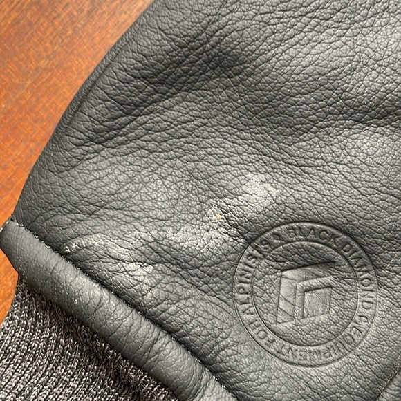 Black Diamond Dirtbag Mitts Goatskin - Picture 7 of 17